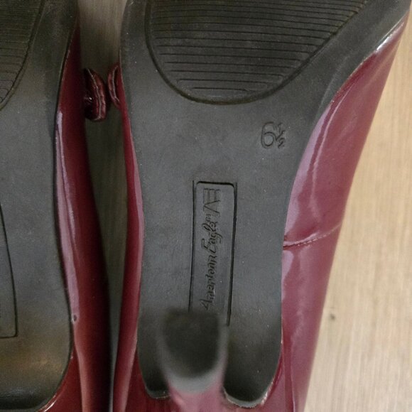 American Eagle burgundy heels - Picture 7 of 9